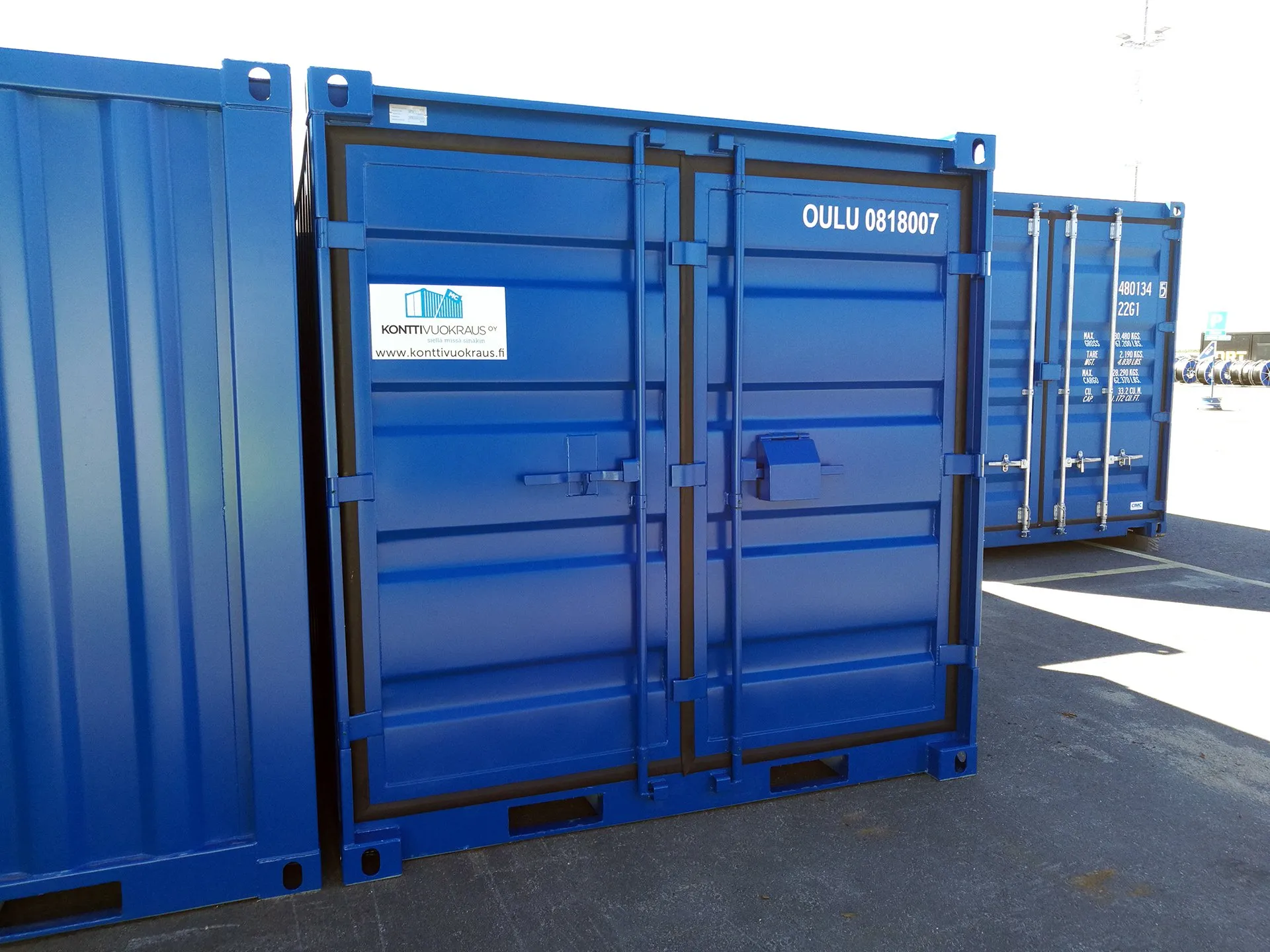 8ft Mini Shipping Container – Secure Portable Storage Container with Timber Floor | New