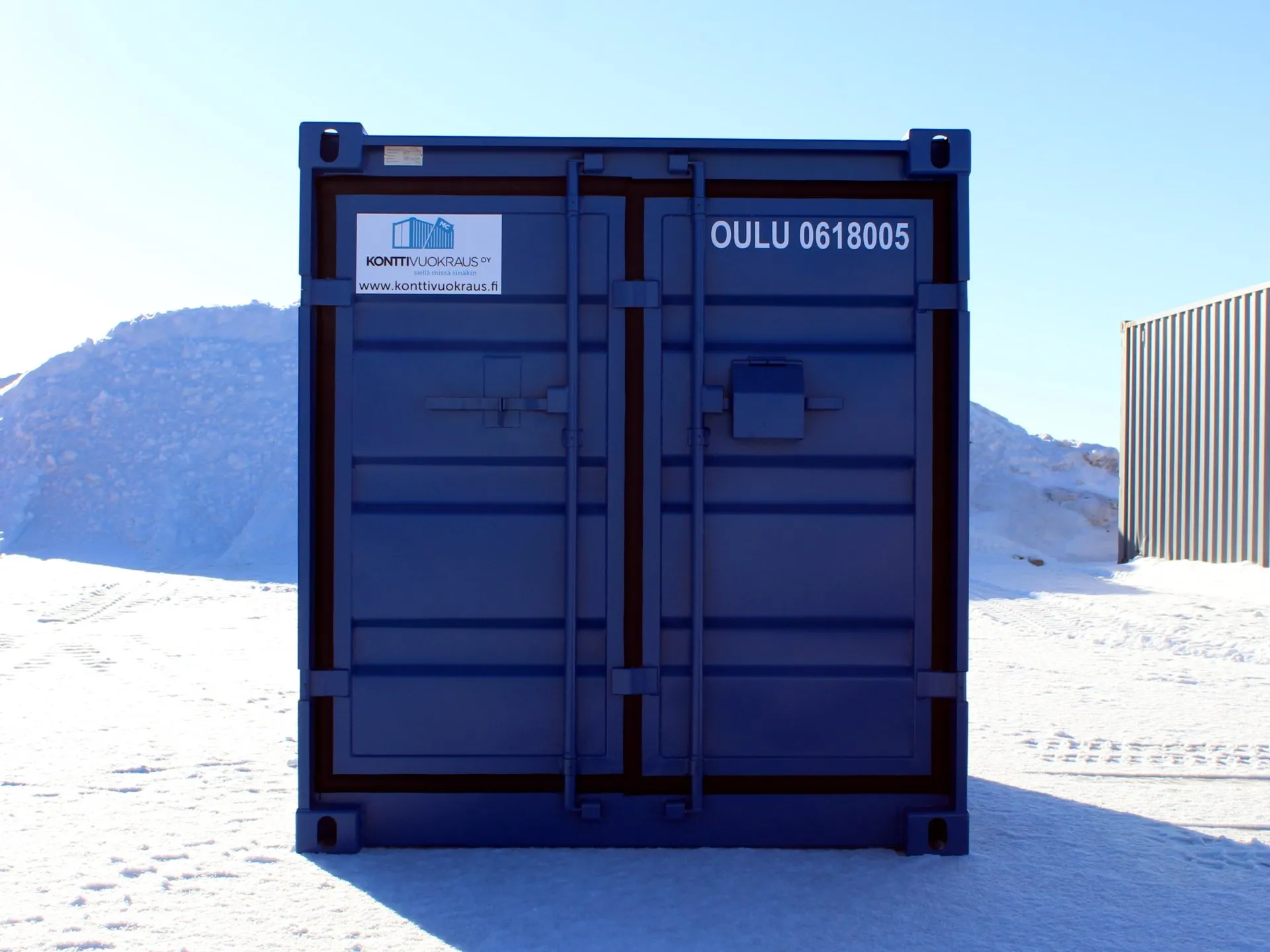 8ft Mini Shipping Container – Secure Portable Storage Container with Timber Floor | New - Image 4