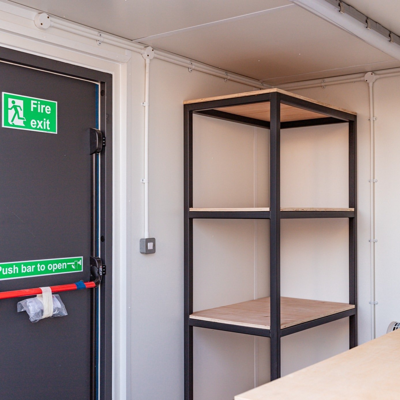 10ft Portable Site Office Container with Workbench & Shelving – Fully Fitted Container Office Australia - Image 2