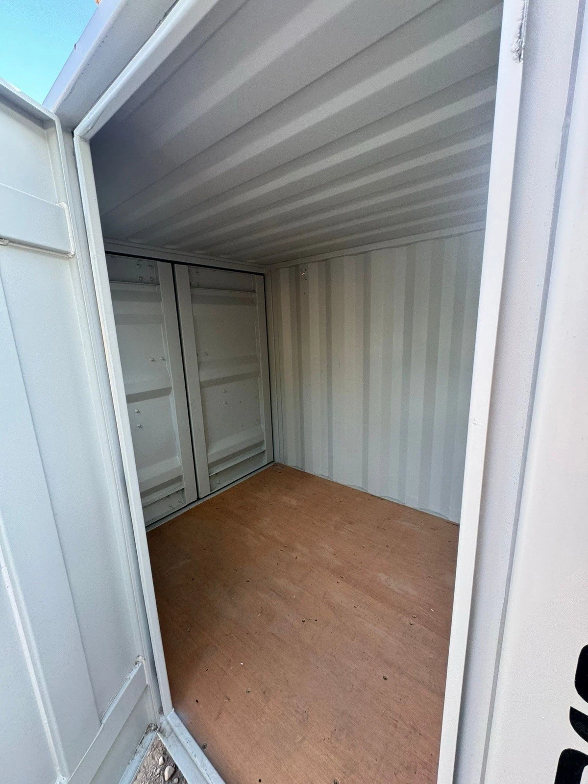 7ft Site Storage Container with Personnel Door & Security Window – New Compact Storage Unit - Image 3