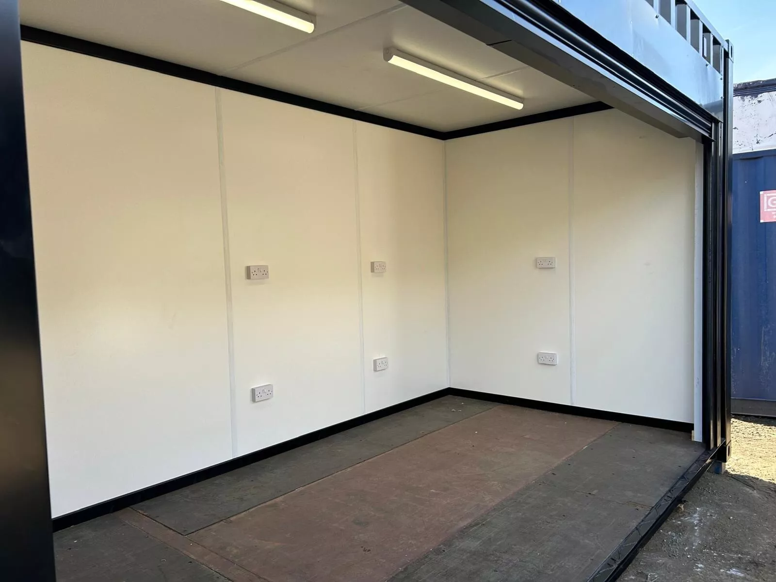 16ft Shipping Container with Roller Shutter Door – Secure Steel Storage Unit - Image 5