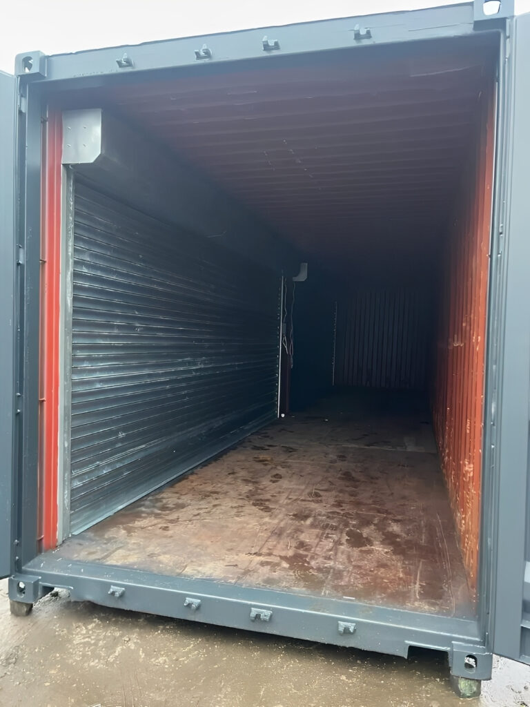 40ft Shipping Container with Double Side Roll-Up Doors – Modified Secure Storage Container - Image 3