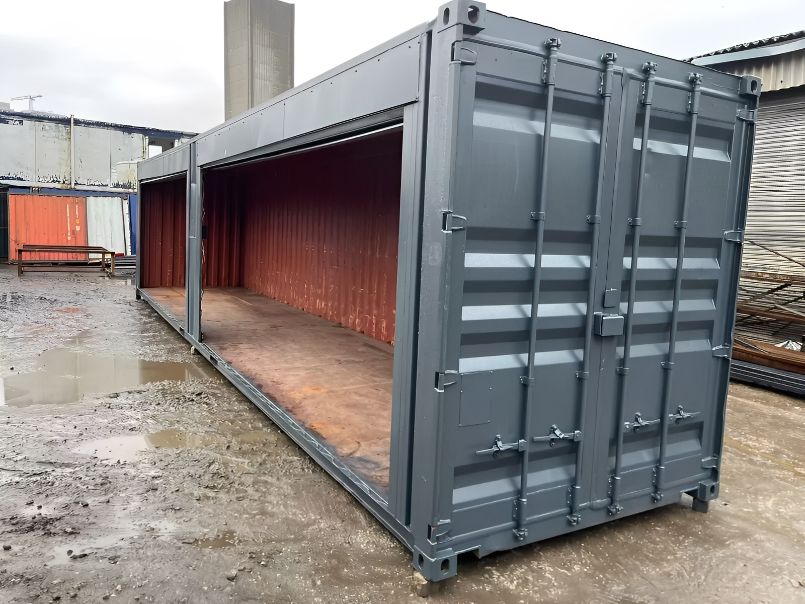 40ft Shipping Container with Double Side Roll-Up Doors – Modified Secure Storage Container - Image 2